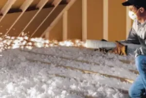 Adding insulation in attic, Laval